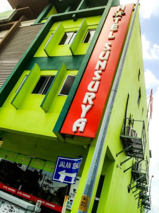Hotel Sunsurya Klang Extérieur photo